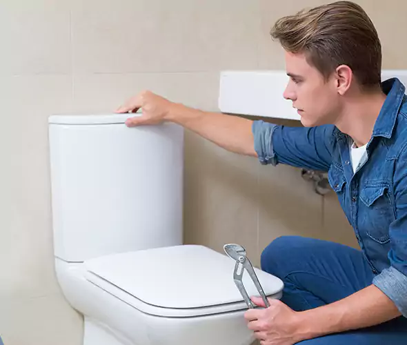 Expert Plumber for Toilet Replacement in Elk Plain, WA: Schedule Affordable Toilet Replacement Services with Us