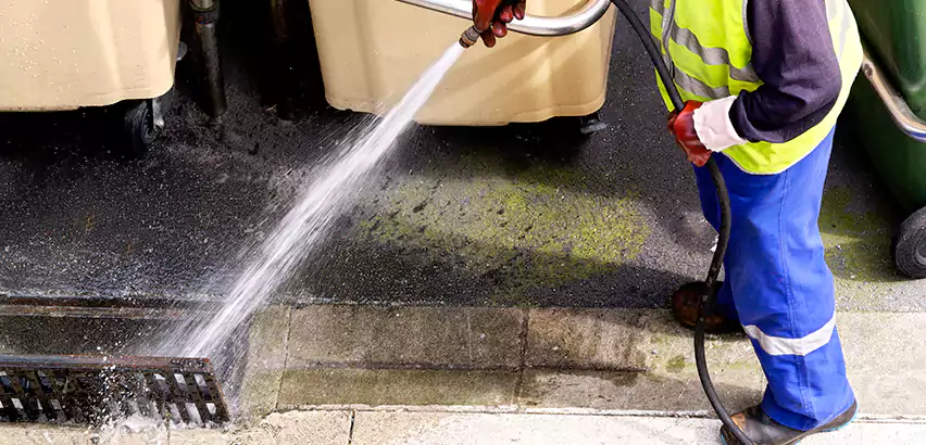 Jet Drain Cleaning in Elk Plain